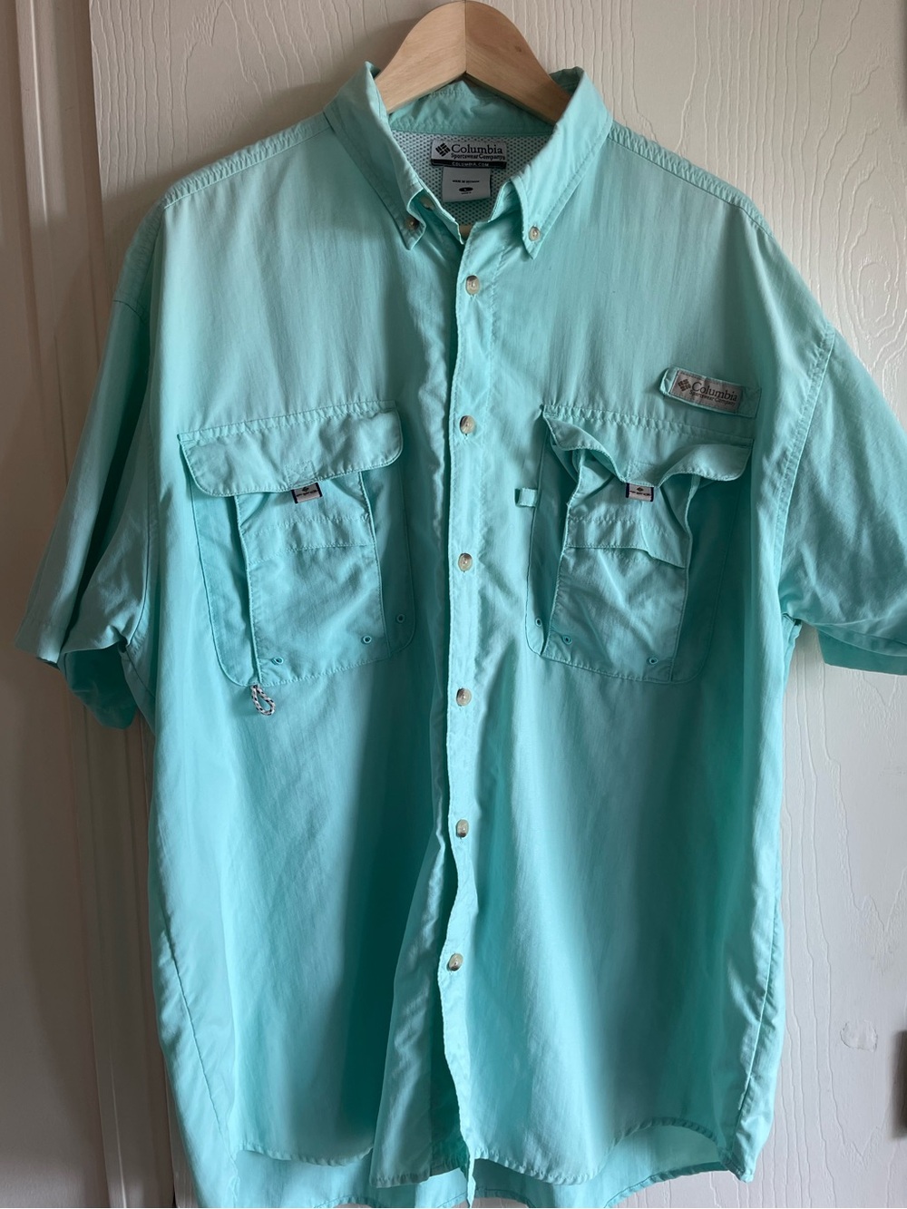 Men’s Columbia PFG Bahama button down shirt large